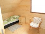 Domek drewniany nowy - sypialnia mniejsza