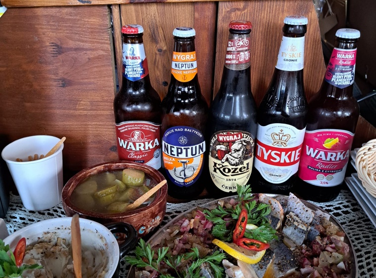 HELLO BAR 