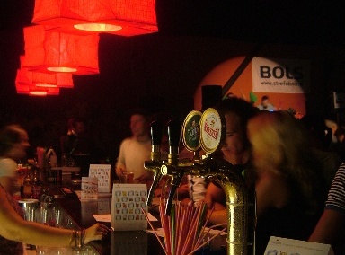 BEACH BAR 