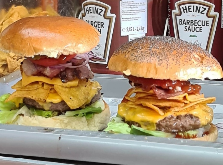 HELLski BURGER  