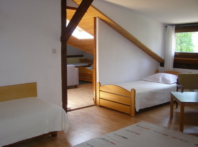 Willa Ewa apartament mansardowy