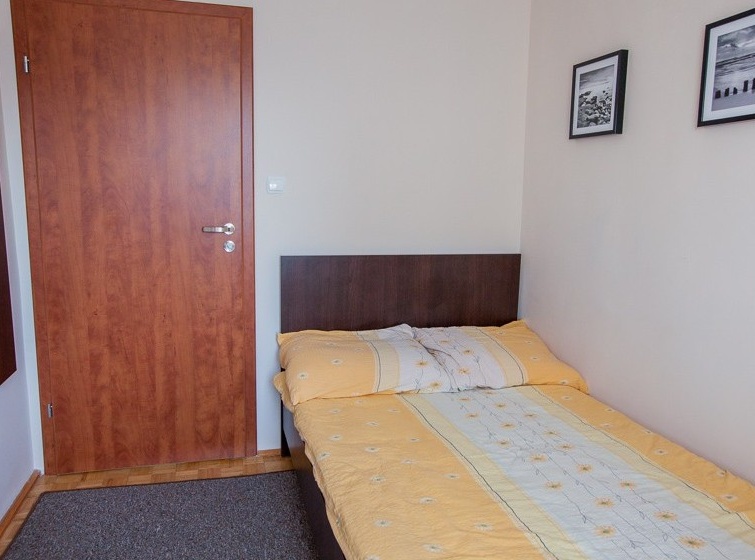 Pokoje gościnne U Mirka pokój nr.1 dwuosobowy z łazienką
