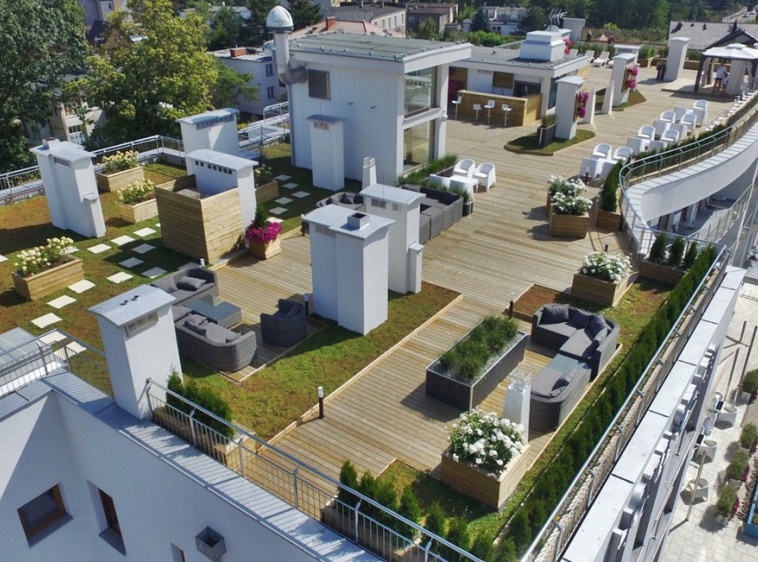Hotel SZAFIR  Hotel Szafir *** Zapraszamy - taras