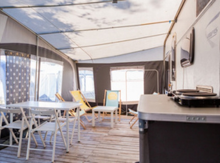 Camping Molo Surf Spot 