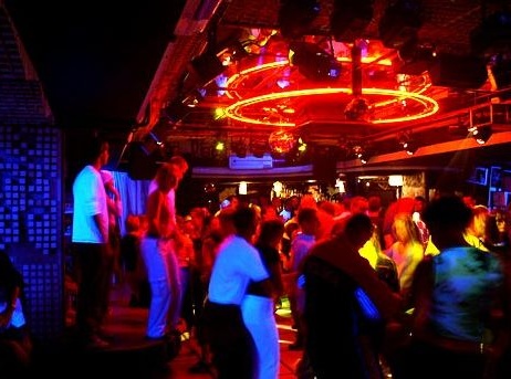 CLUB ARA 